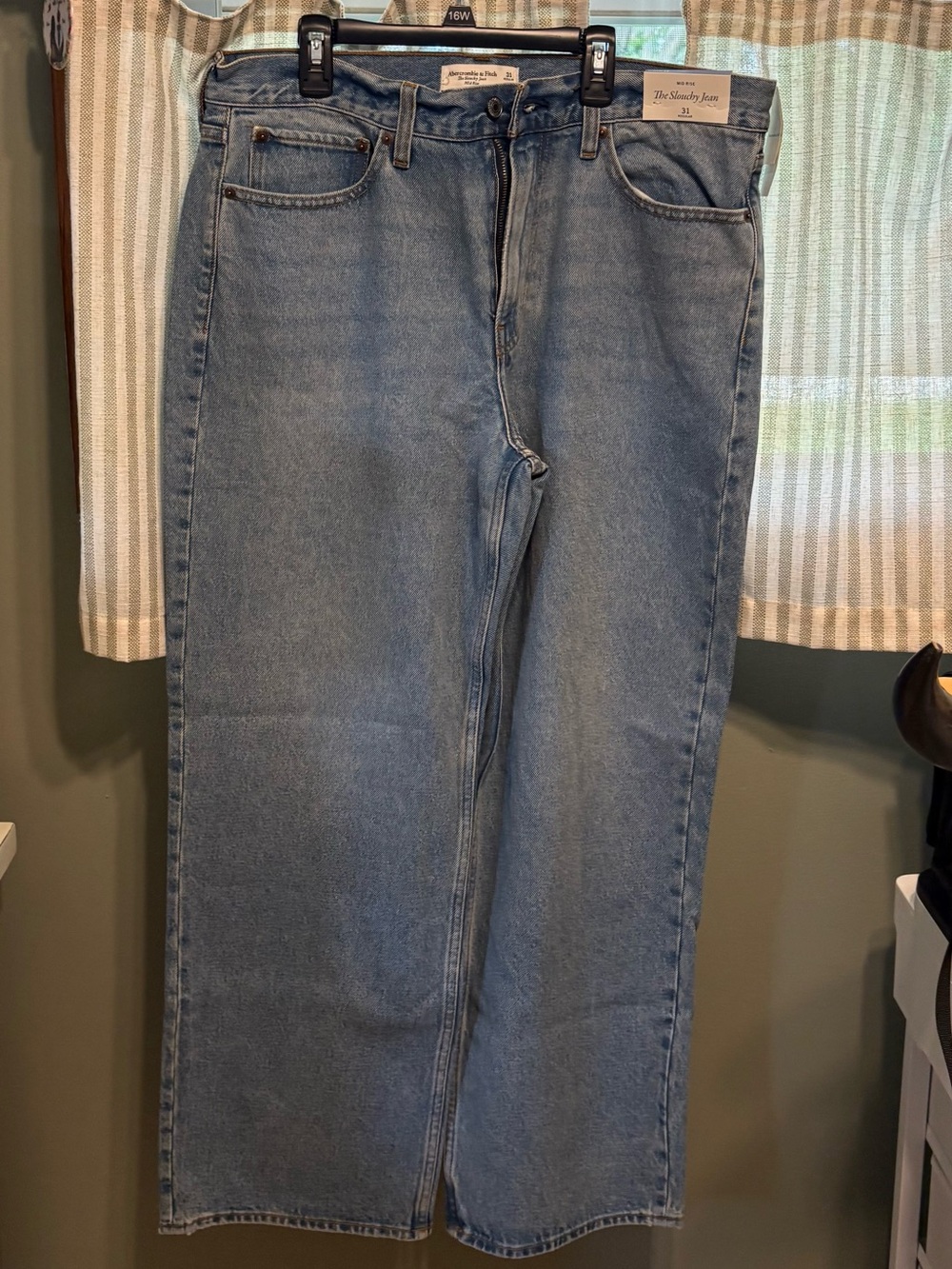 Abercrombie & Fitch Light Blue Women’s Boyfriend Jeans